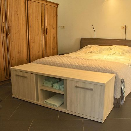 Hoeve Hofgaarde Heers Dış mekan fotoğraf